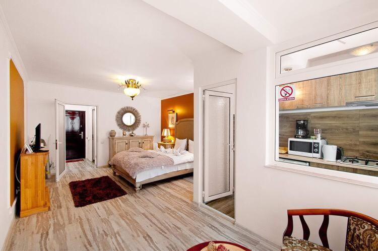 Lyla Apartment Galaţi Buitenkant foto